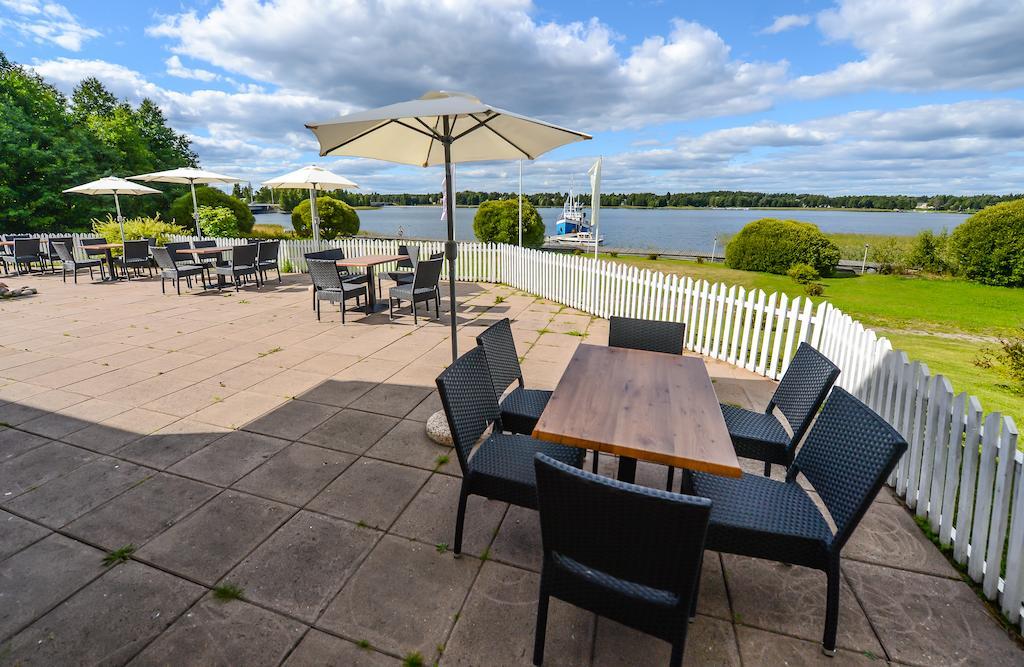 Hotel Sea Front Raseborg Exteriör bild